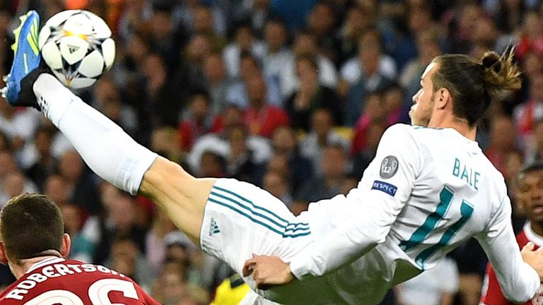 Bale úp mở việc sẽ rời Real