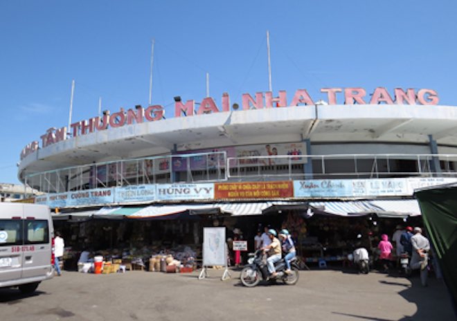 Trải nghiệm du lịch Khánh Hòa với chợ Đầm