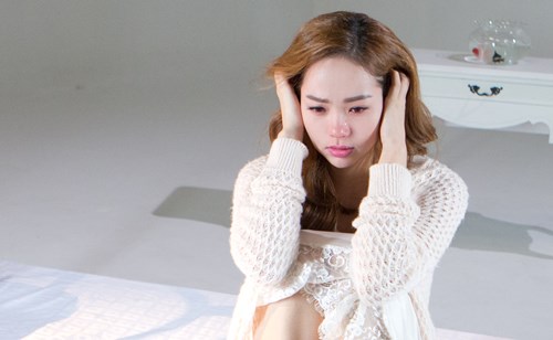 Bất hạnh khi sống chung với mẹ chồng khắc nghiệt