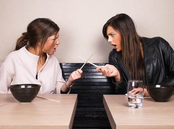 Chị dâu bị ném đá vì ích kỉ không cưu mang em chồng