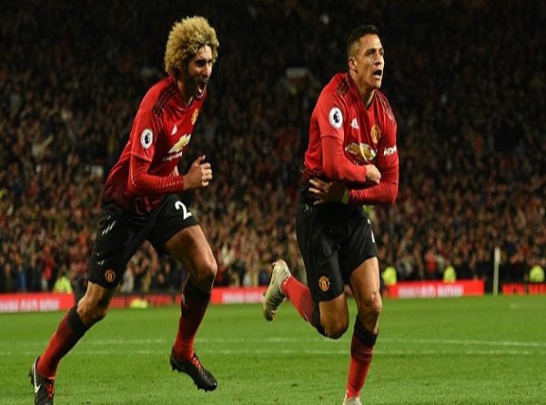 Sanchez tỏa sáng giúp MU lội ngược dòng kinh điển