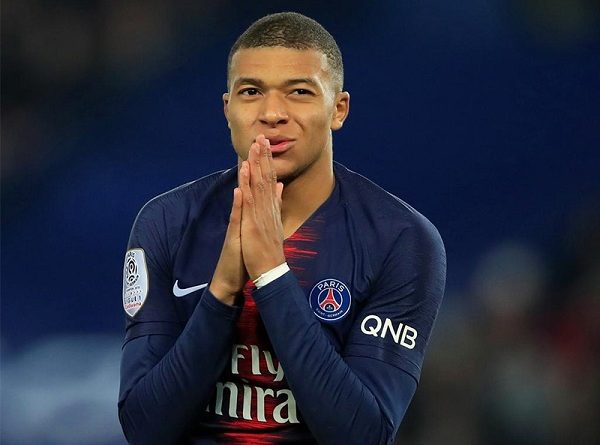 Tin bóng đá 13/4: Mbappe đến Real Madrid bị chậm lại vì COVID-19