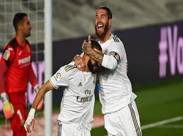 Cách phối hợp đá phạt đền của Benzema và Ramos