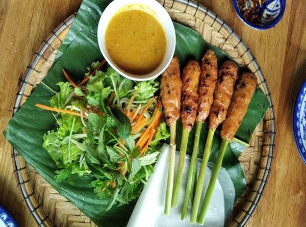 huong-dan-cach-lam-nuoc-cham-nem-lui-nuong-chuan-vi