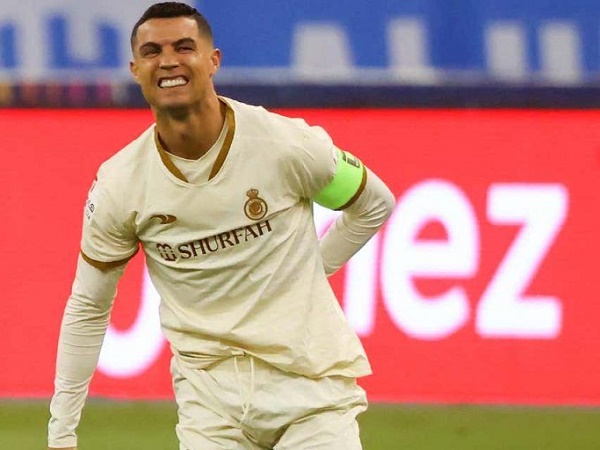 Tin thể thao tối 20/4: Luật sư Saudi Arabia lên án hành động của Ronaldo