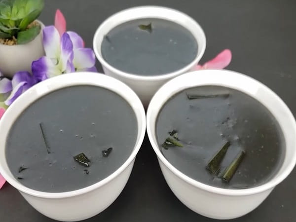 Hướng dẫn cách nấu chè mè đen không cần bột sắn dây