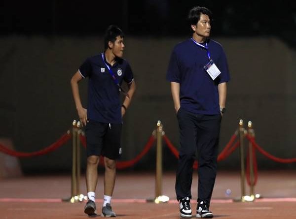 Bóng đá VN 9/7: Hà Nội FC chia tay huấn luyện viên Nhật Bản