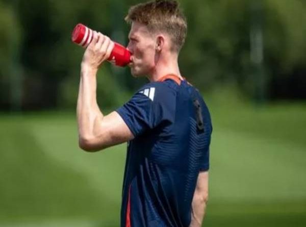 Bóng đá Anh 19/8: MU hưởng lợi lớn từ việc bán McTominay