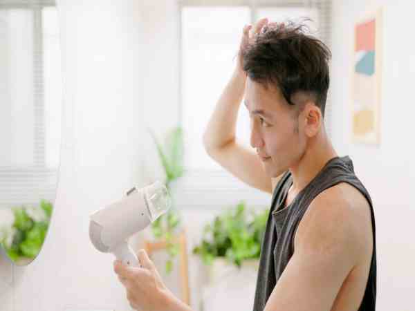 Tóc khô hoặc hư tổn