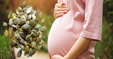 Bà bầu ăn hạt bí được không và nên ăn như thế nào đúng cách