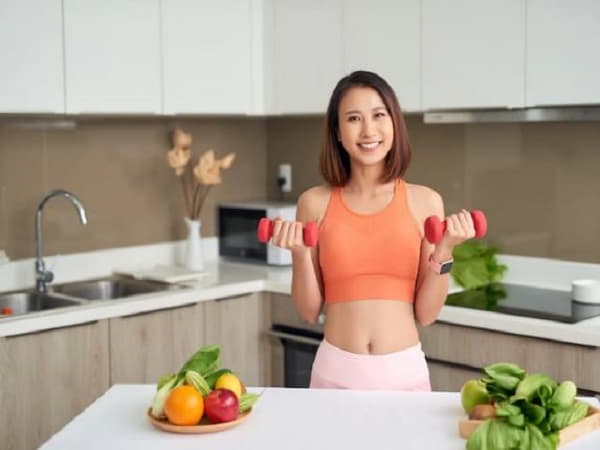 Chế độ ăn uống khoa học hỗ trợ giảm mỡ bắp tay