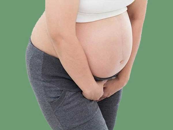Việc vệ sinh vùng kín sai cách có thể khiến mẹ bầu bị ngứa