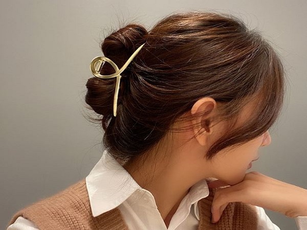 Tại sao nên chọn búi tóc bằng kẹp càng cua?
