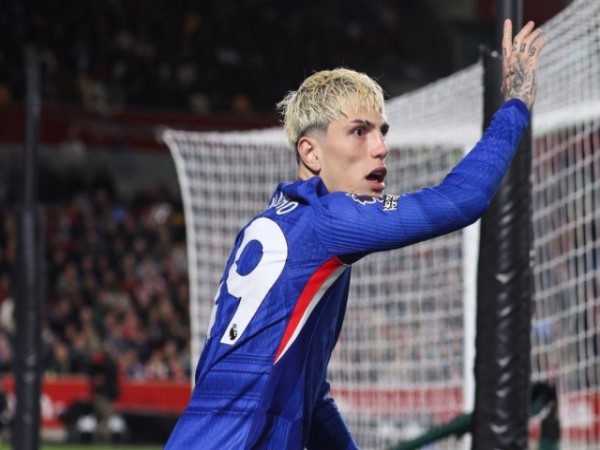 BĐ Anh: Alejandro Garnacho bị chỉ trích trong màu áo Chelsea