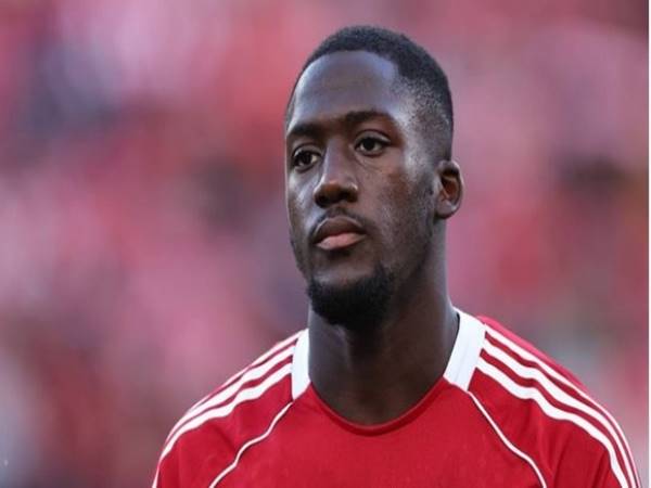 Tin Liverpool: The Kop chao đảo trước đại chiến với Man United
