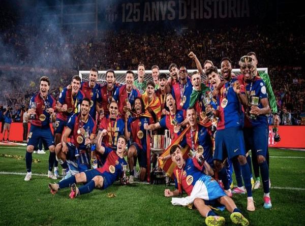 Đội hình Barcelona mạnh nhất mọi thời đại