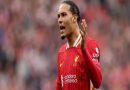 Tin Liverpool: Van Dijk không hài lòng với các CĐV của The Kop