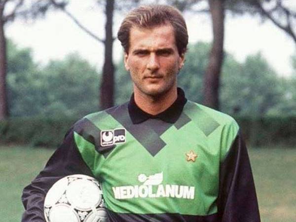 Đội hình AC Milan huyền thoại