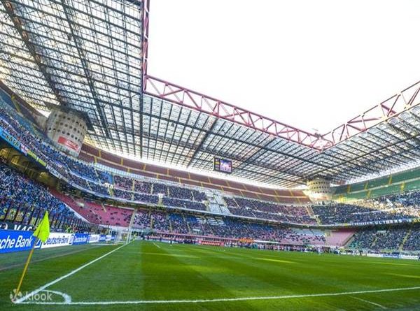 Tìm hiểu sân vận động San Siro thánh địa của Milan